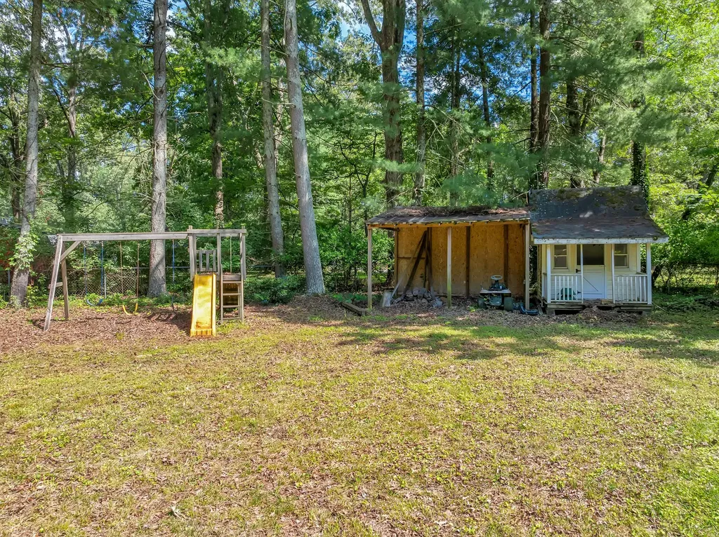 1004 Forrest Drive Tullahoma TN 37388