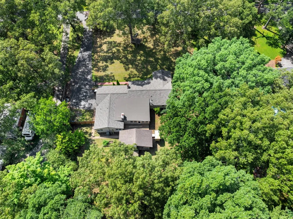1004 Forrest Drive Tullahoma TN 37388