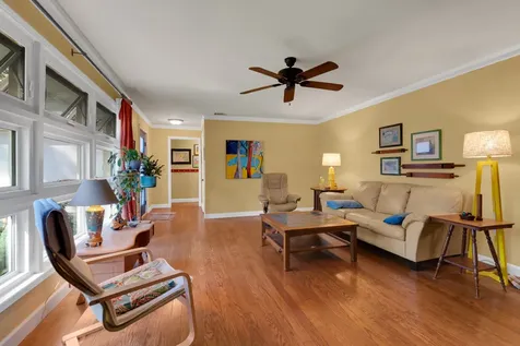 1004 Forrest Drive Tullahoma TN 37388