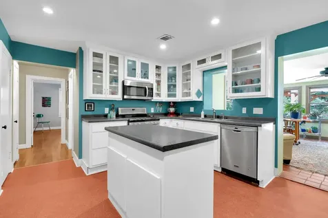 1004 Forrest Drive Tullahoma TN 37388