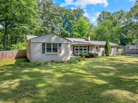 1004 Forrest Drive Tullahoma TN 37388