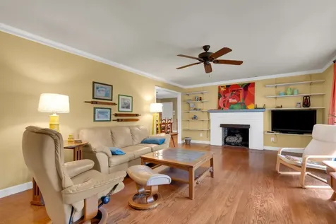 1004 Forrest Drive Tullahoma TN 37388