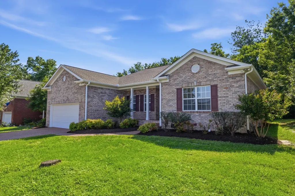 2320 Golden Oak Court Madison TN 37115