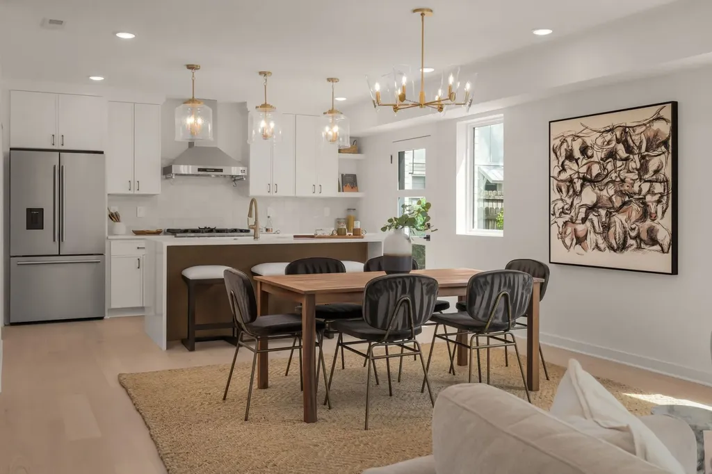 909 Cheatham Place, N Nashville TN 37208