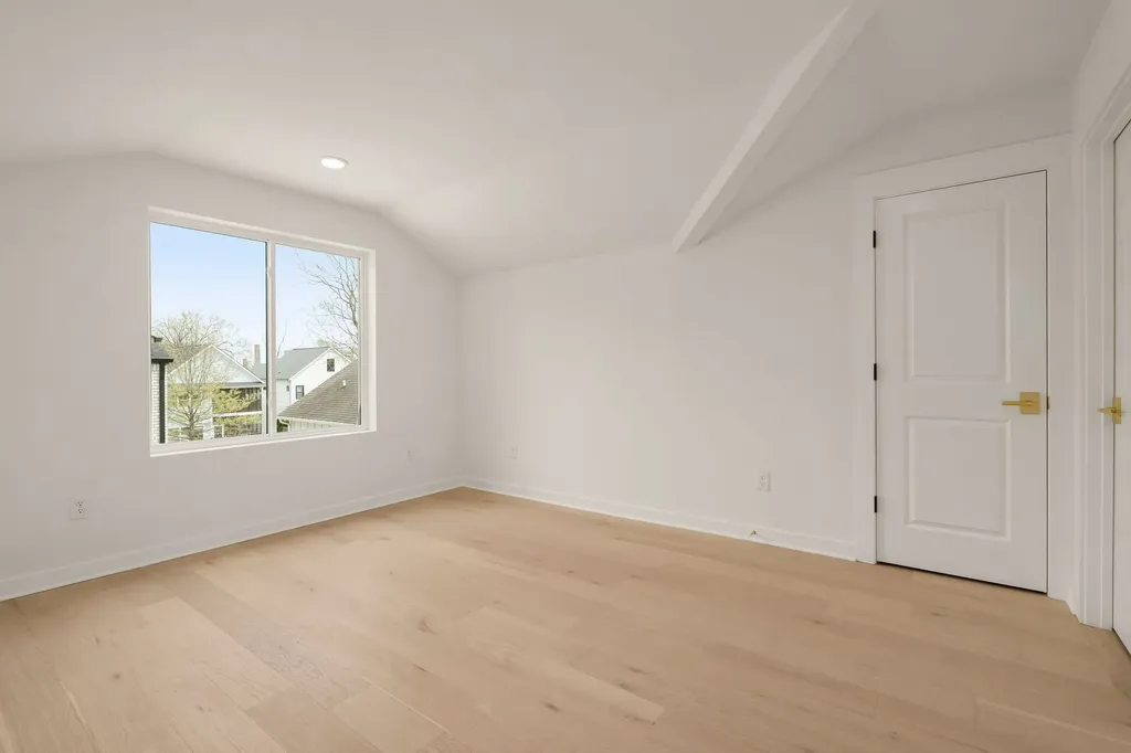 909 Cheatham Place, N Nashville TN 37208