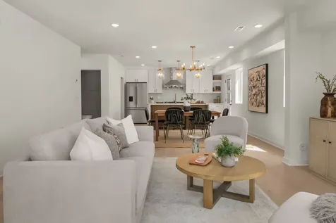 909 Cheatham Place, N Nashville TN 37208