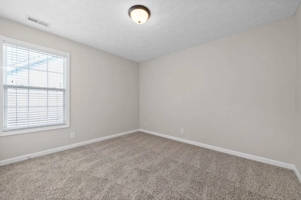 2872 Sharpie Clarksville TN 37040