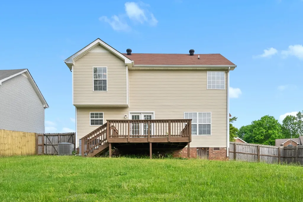2872 Sharpie Clarksville TN 37040