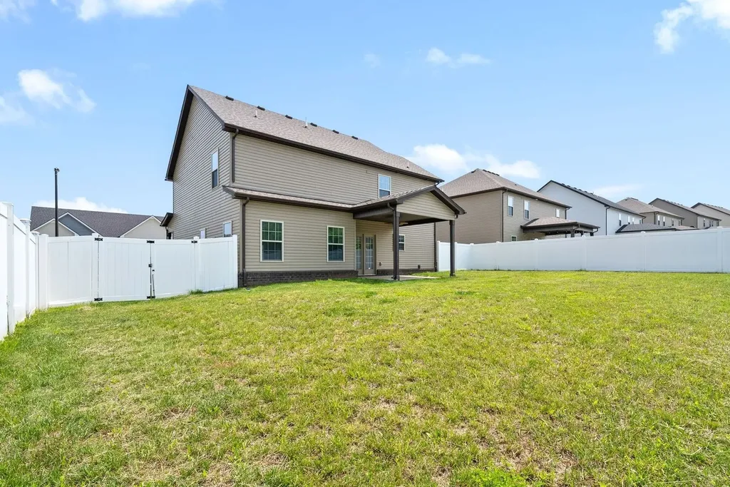 352 Winter Terrace Lane Clarksville TN 37040