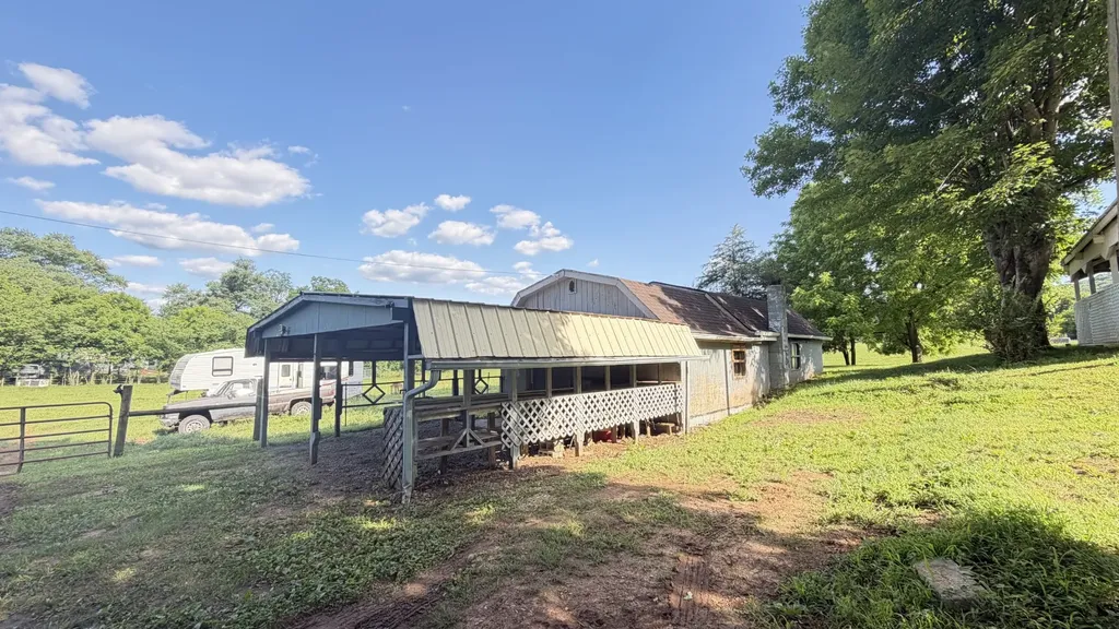 1260 Eaton Road Sparta TN 38583