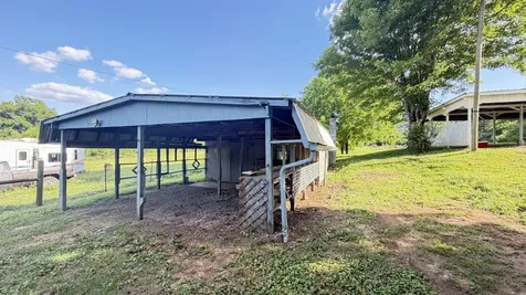 1260 Eaton Road Sparta TN 38583