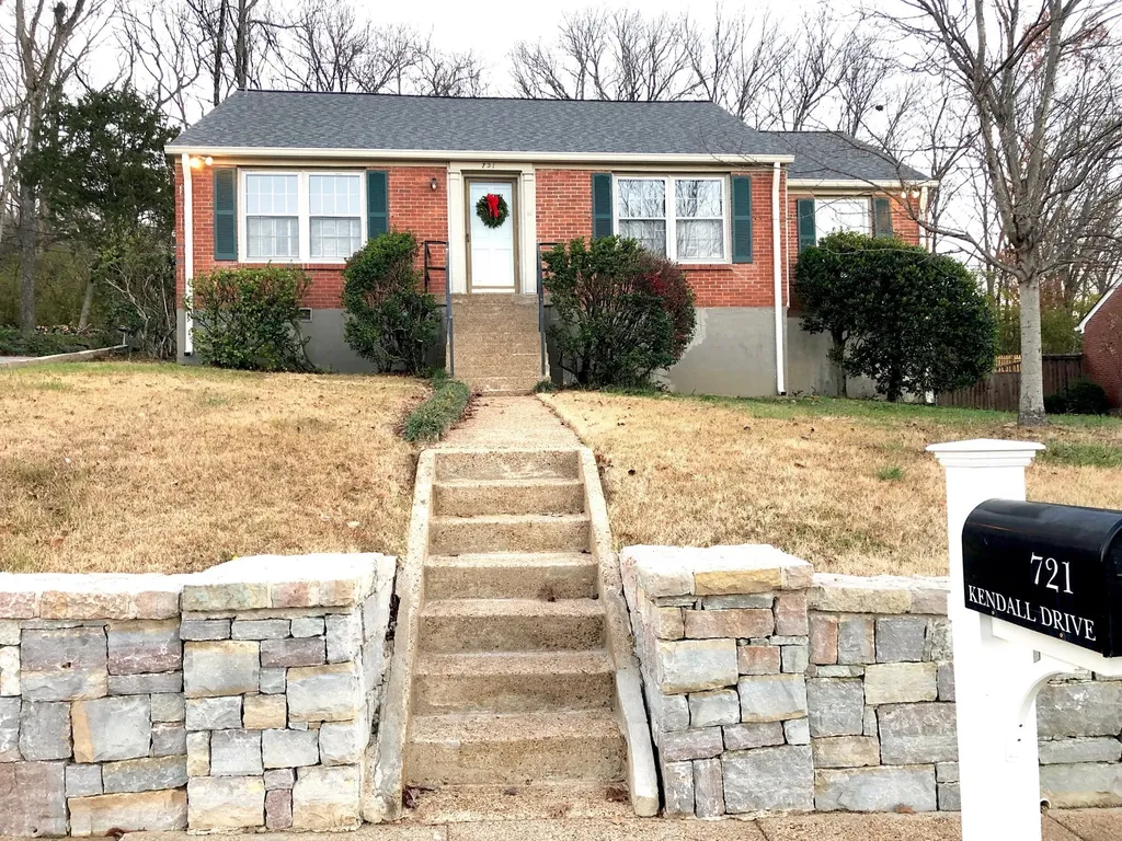721 Kendall Drive Nashville TN 37209