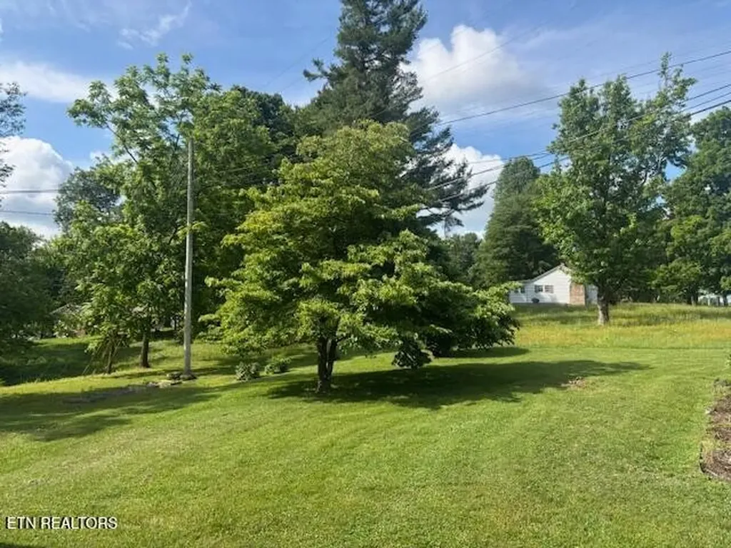 2721 Lantana Road Crossville TN 38572