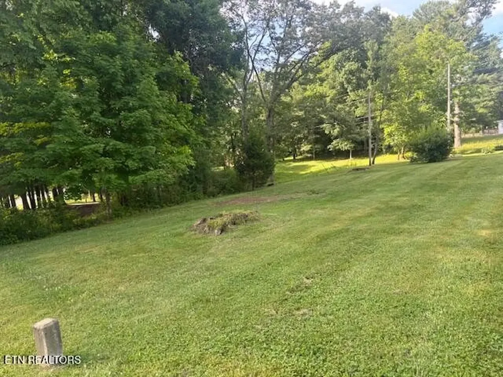 2721 Lantana Road Crossville TN 38572
