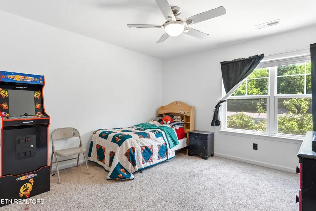 165 Ashe Avenue Lenoir City TN 37771
