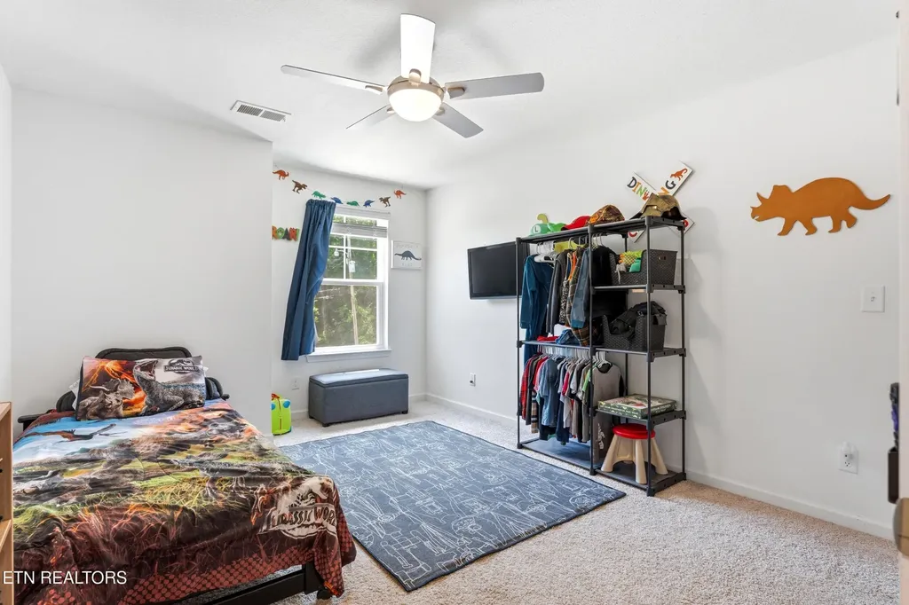 165 Ashe Avenue Lenoir City TN 37771
