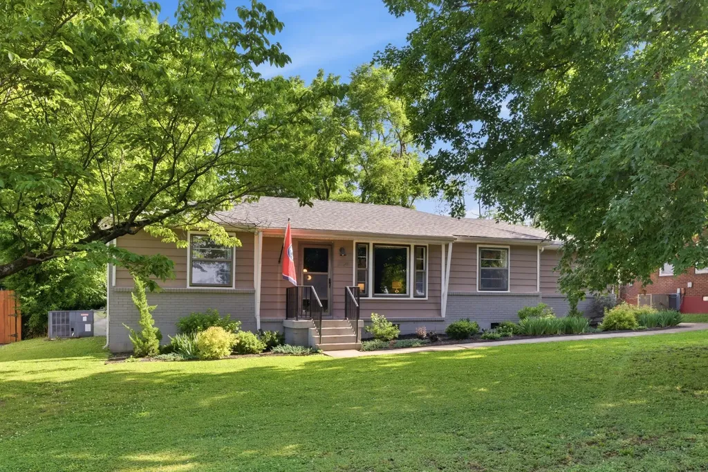 2724 Emery Drive Nashville TN 37214