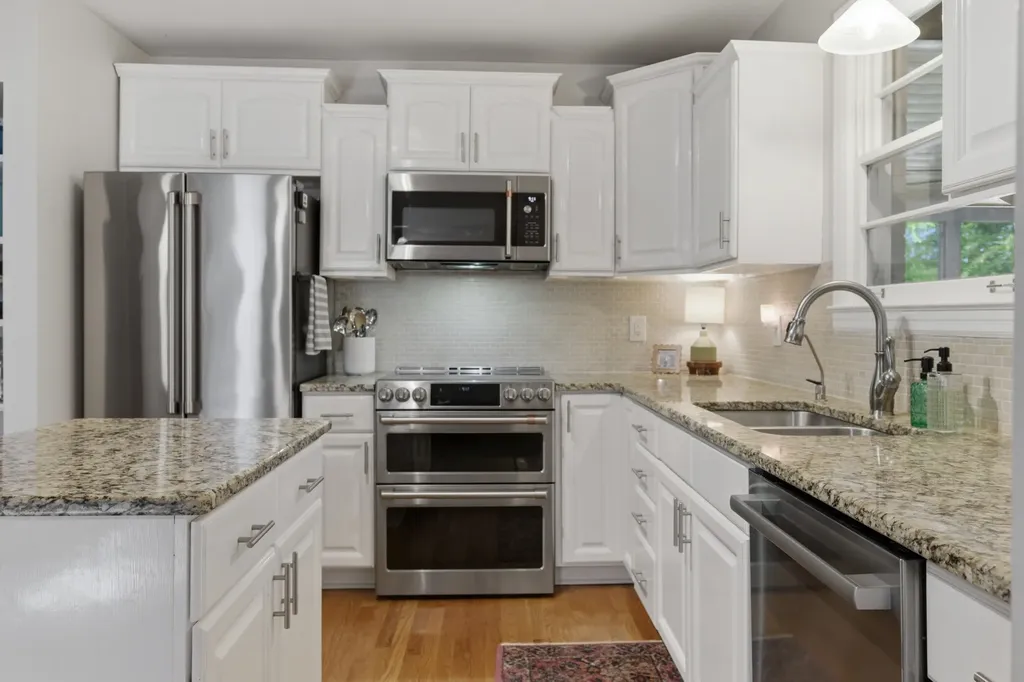 2724 Emery Drive Nashville TN 37214