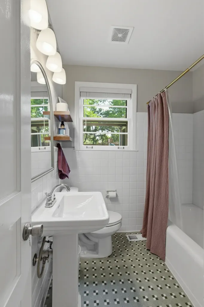 2724 Emery Drive Nashville TN 37214