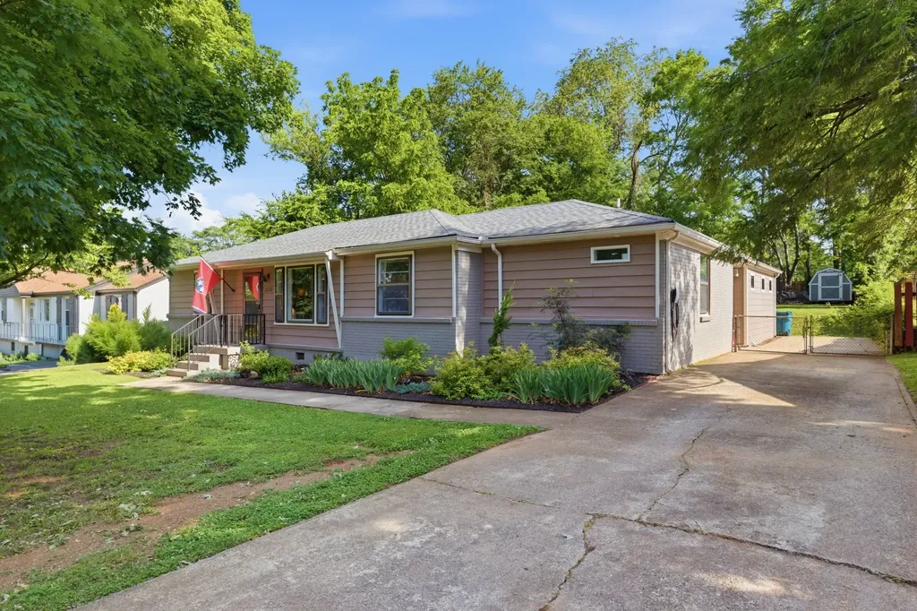 2724 Emery Drive Nashville TN 37214