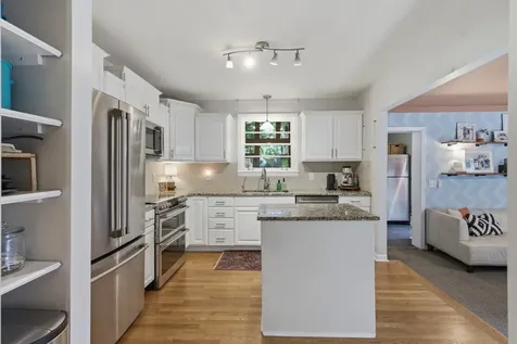 2724 Emery Drive Nashville TN 37214