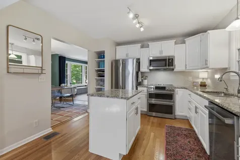 2724 Emery Drive Nashville TN 37214