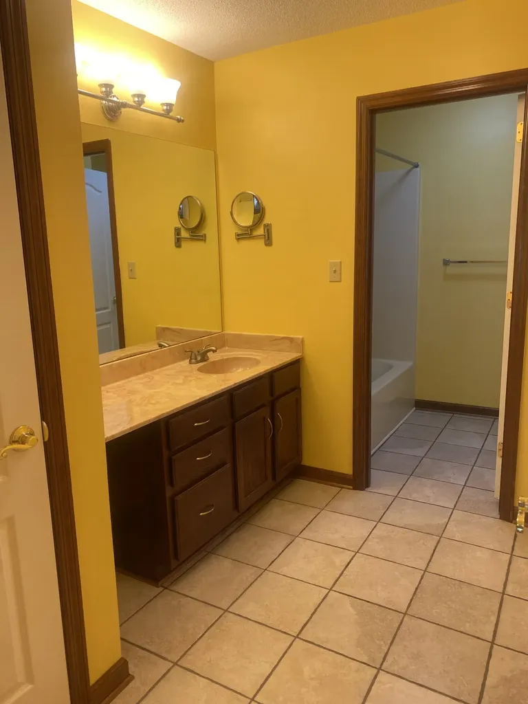 211 Chelsea Court Clarksville TN 37043