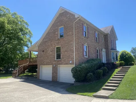 211 Chelsea Court Clarksville TN 37043