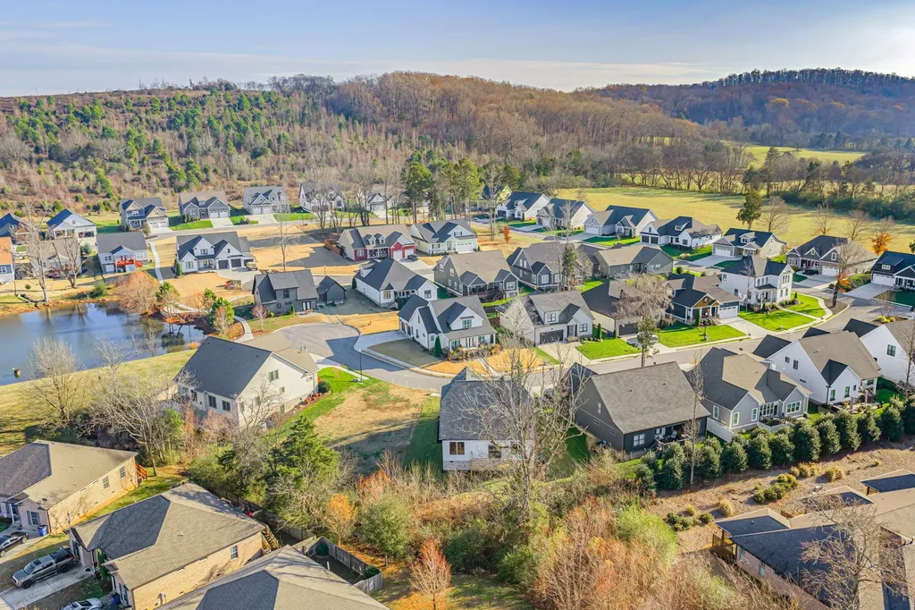 5034 Grove Park Court Cleveland TN 37312