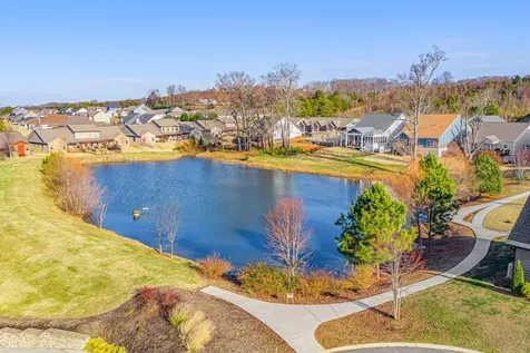 5034 Grove Park Court Cleveland TN 37312