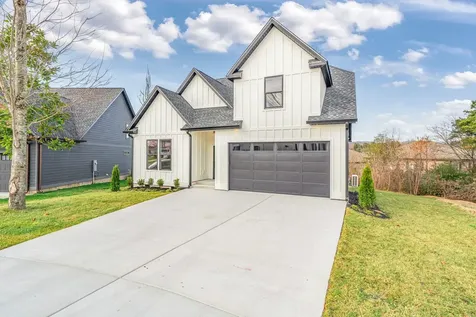 5034 Grove Park Court Cleveland TN 37312