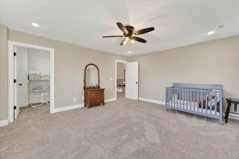 1120 Chagford Drive Clarksville TN 37043