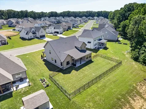 1120 Chagford Drive Clarksville TN 37043