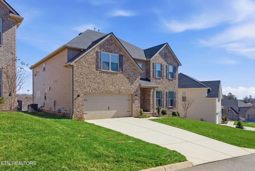8735 Yellow Aster Road Knoxville TN 37931