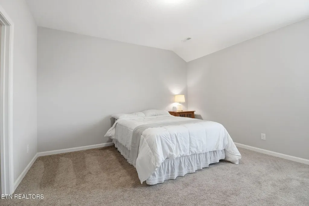8735 Yellow Aster Road Knoxville TN 37931
