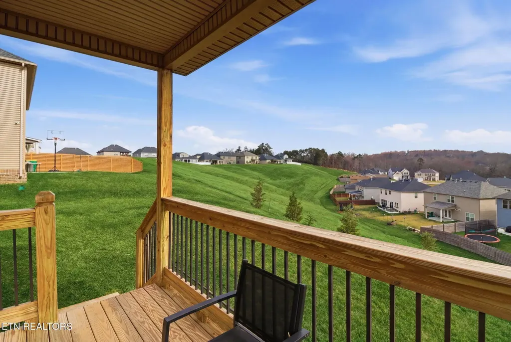 8735 Yellow Aster Road Knoxville TN 37931