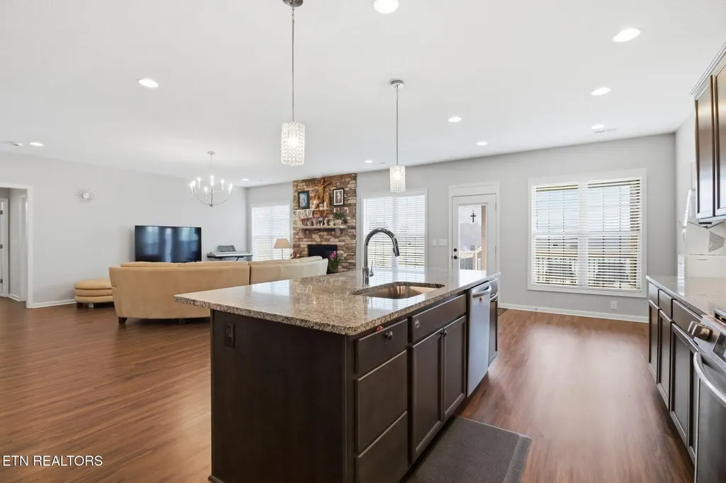 8735 Yellow Aster Road Knoxville TN 37931