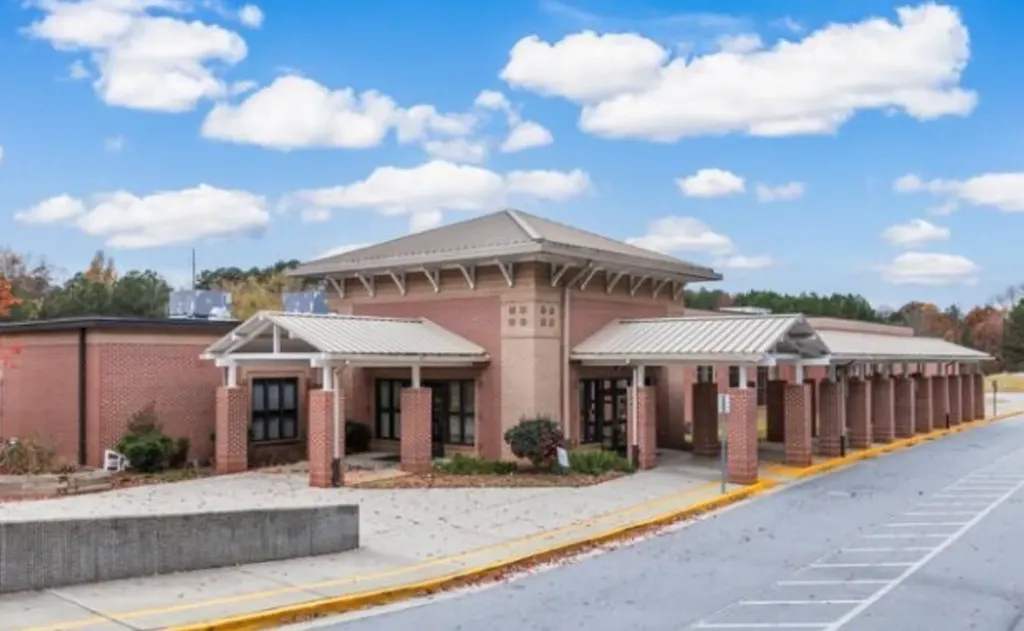 203 Land Breeze Drive La Vergne TN 37086