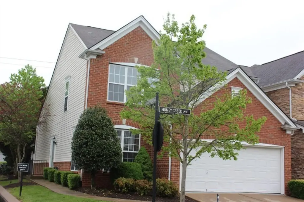 109 Honey Creek Lane Nashville TN 37211
