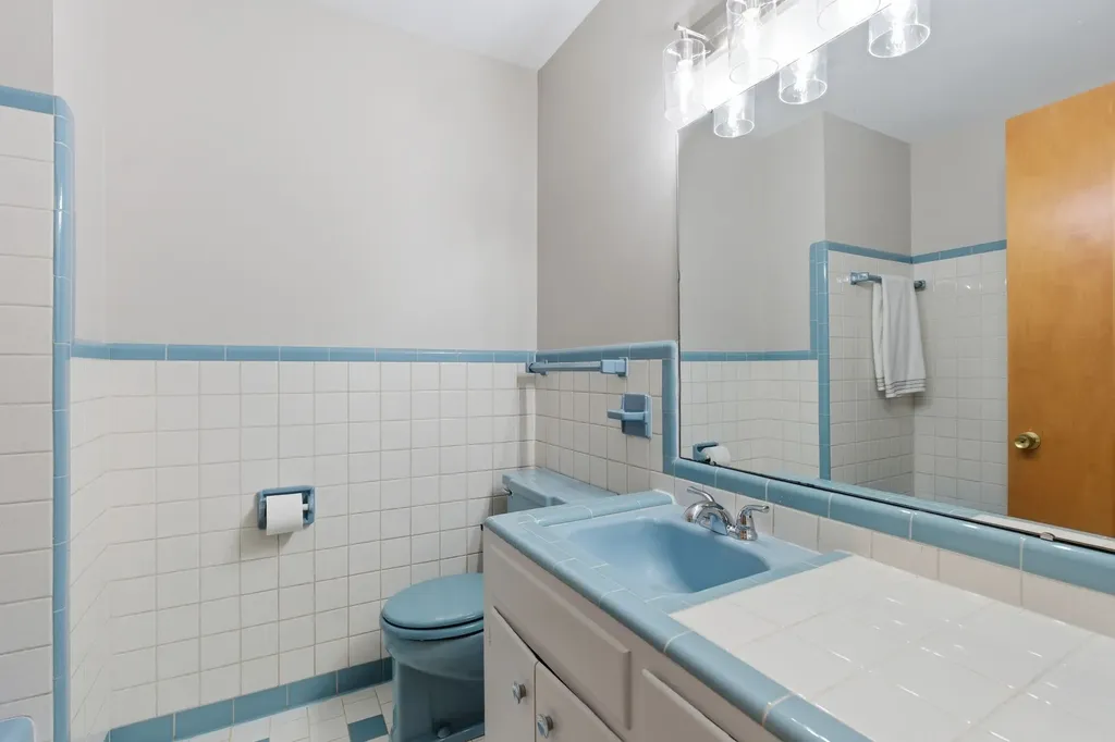 425 Glenpark Drive Nashville TN 37217