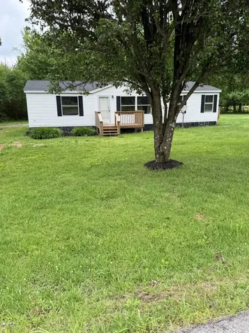 1751 Union Camp Road Lafayette TN 37083