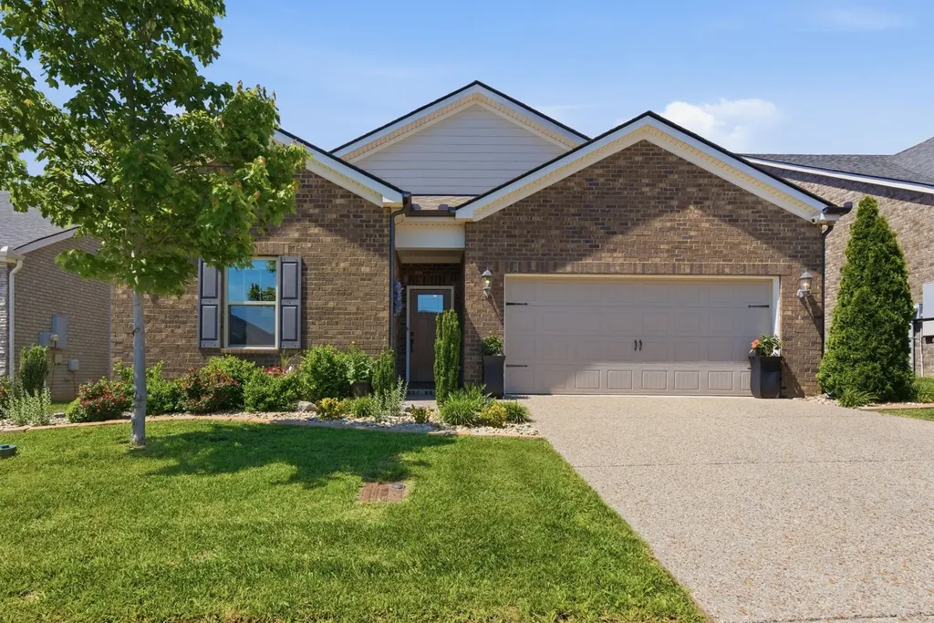 4957 Riverbank Drive Hermitage TN 37076