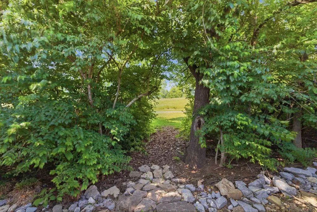 4957 Riverbank Drive Hermitage TN 37076