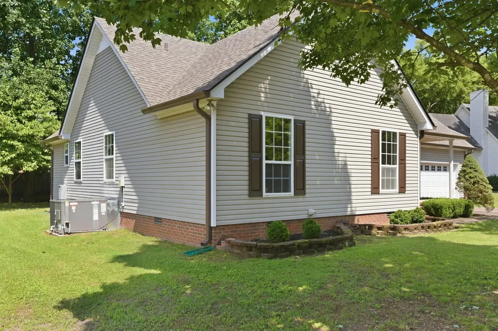 1310 Wisp Court Murfreesboro TN 37128