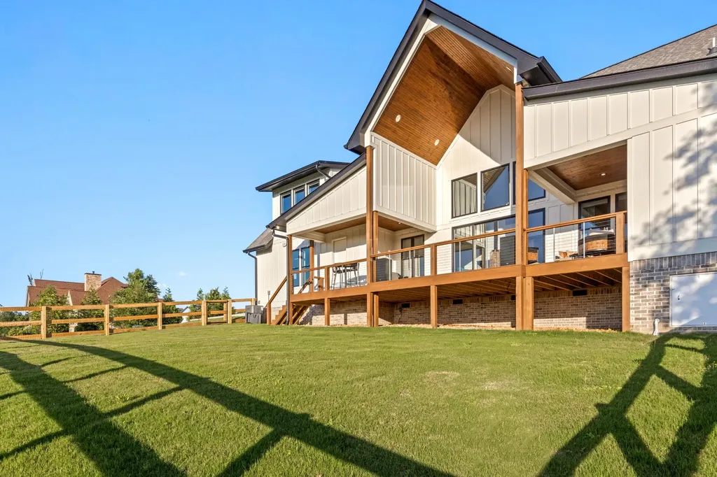 925 Sunset Circle Jasper TN 37347