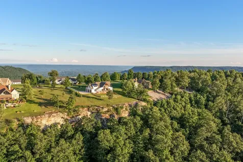 925 Sunset Circle Jasper TN 37347