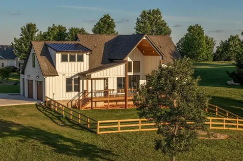 925 Sunset Circle Jasper TN 37347
