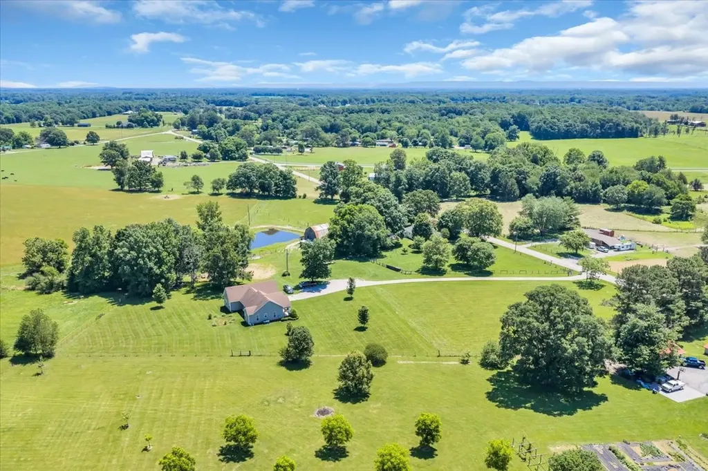 2898 Blanton Chapel Road Manchester TN 37355