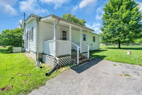 2898 Blanton Chapel Road Manchester TN 37355