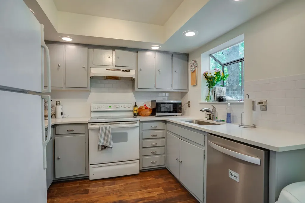 114 Brattlesboro Drive Nashville TN 37204